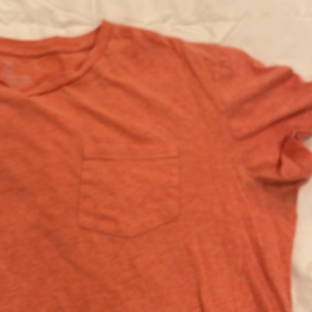 Gap pocket tee - Picture 3 of 4
